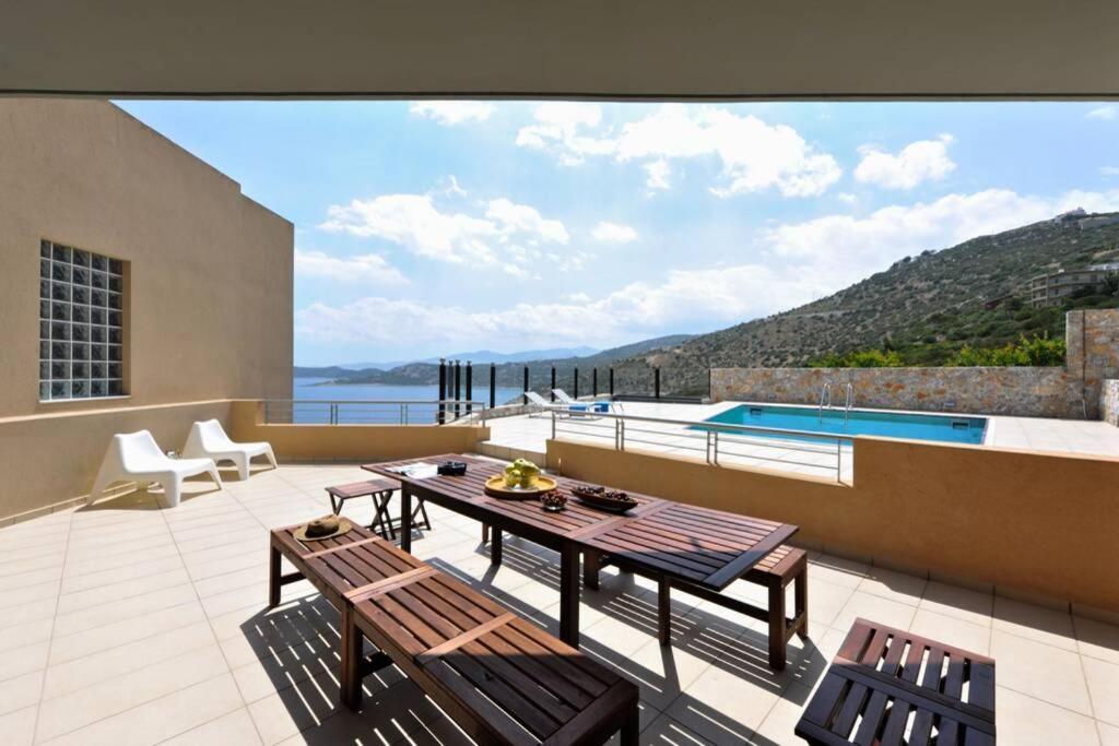 Wonderful Eco Friendly Villa Augustine Ampelo Exterior foto
